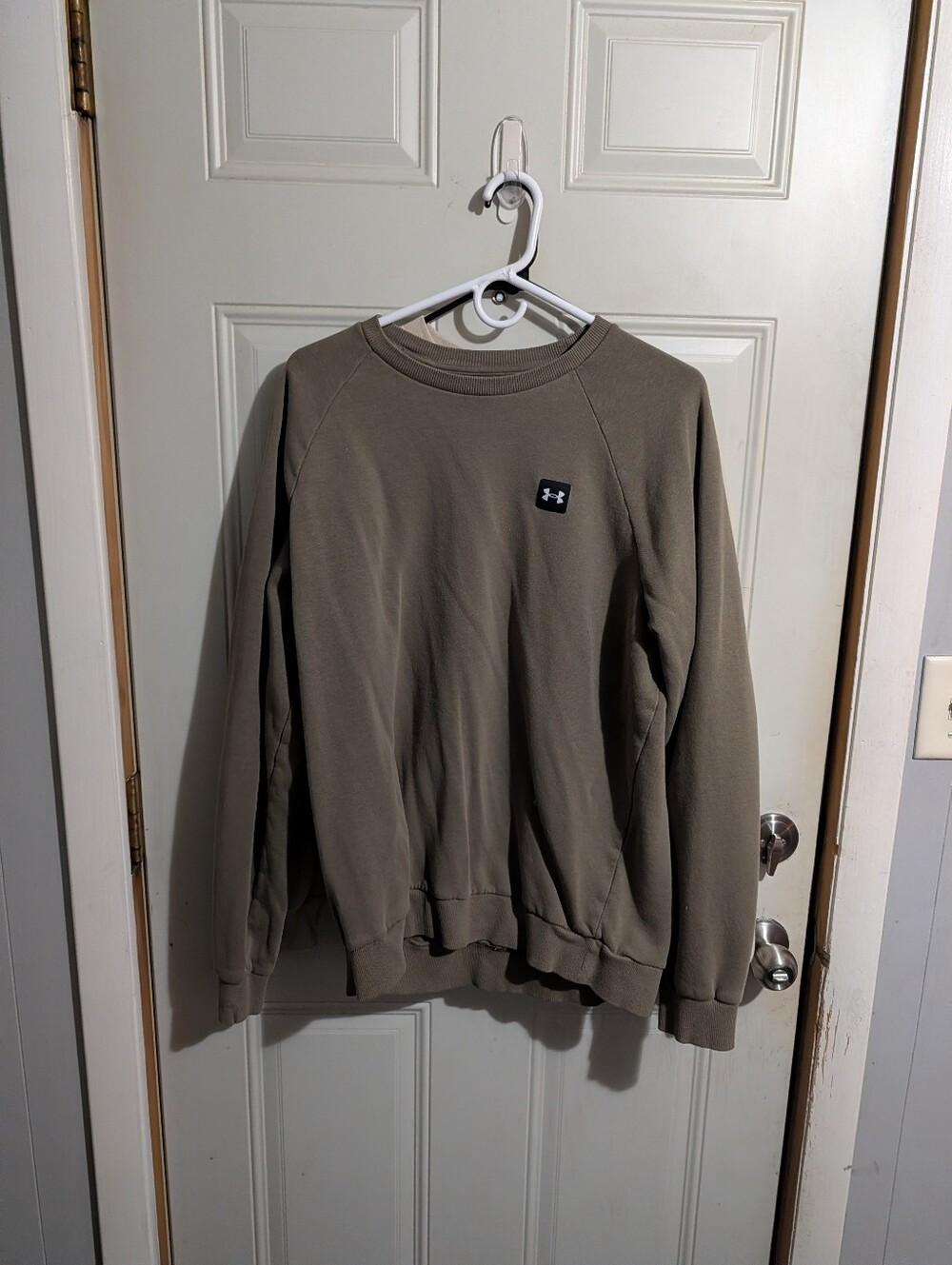 Under Armour Men's Crewneck Sweatshirt - Olive Green
